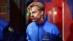 【変革】デゼルビ、ファーガソン流の「全権」掌握。トッテナムが踏み出した伝統的モデルへの回帰