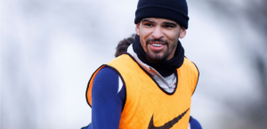 【大抜擢】18歳のタイ・ホール、英代表シニア練習にサプライズ招集。ウェンブリーでベリンガムらと共演