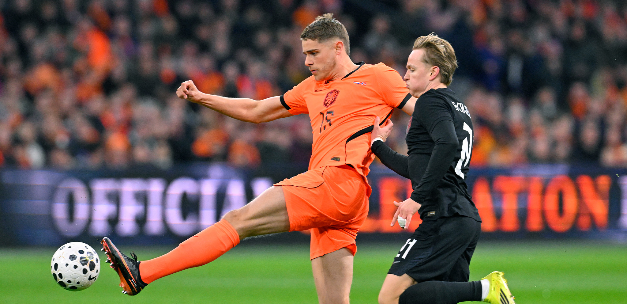 【代表戦】ダンソのオーストリアが大勝、オランダ勢ファンデフェンとシャビ・シモンズも躍動、アルゼンチンでもキャプテンのロメロが勝利を飾る